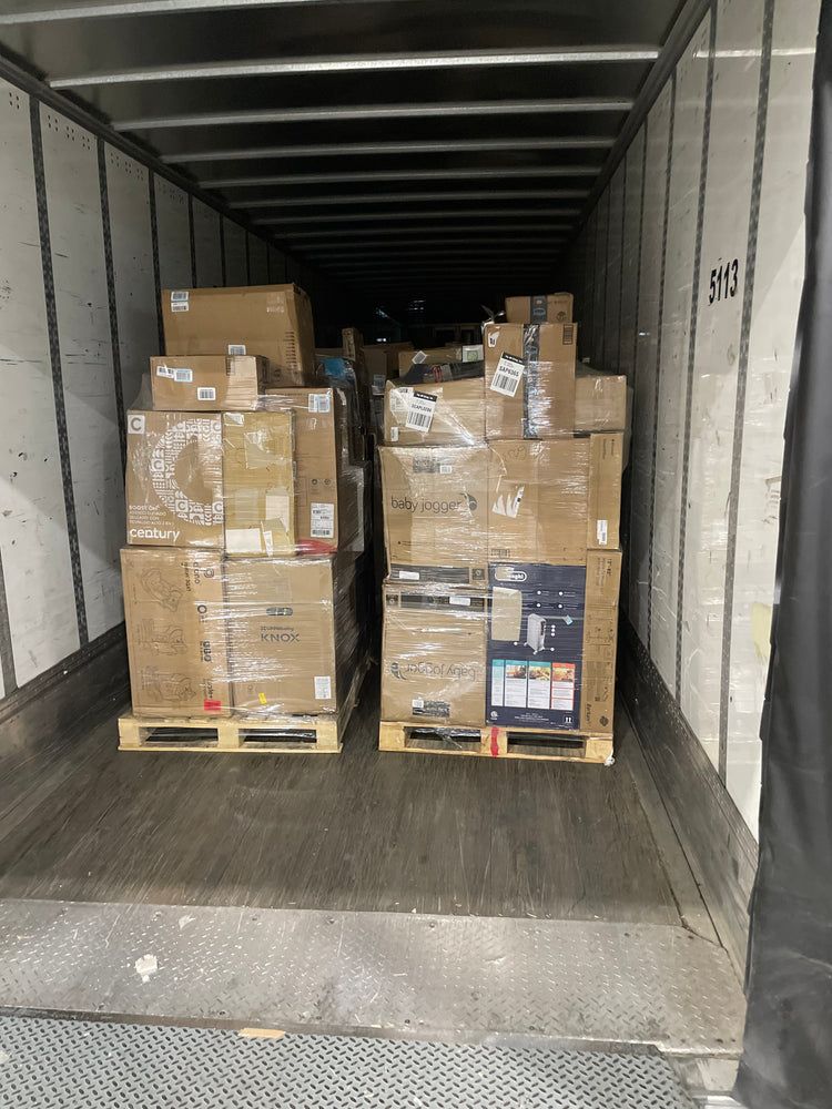 Amazon clothing truckload wholesale USA pallet warehouse