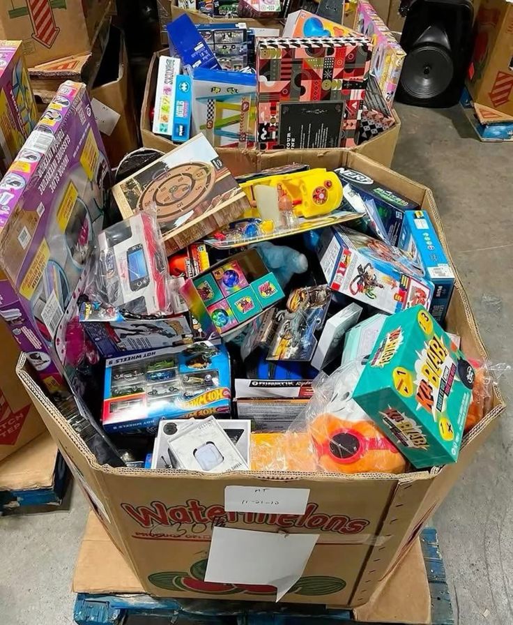 Lego sets wholesale liquidation USA resale liquidation