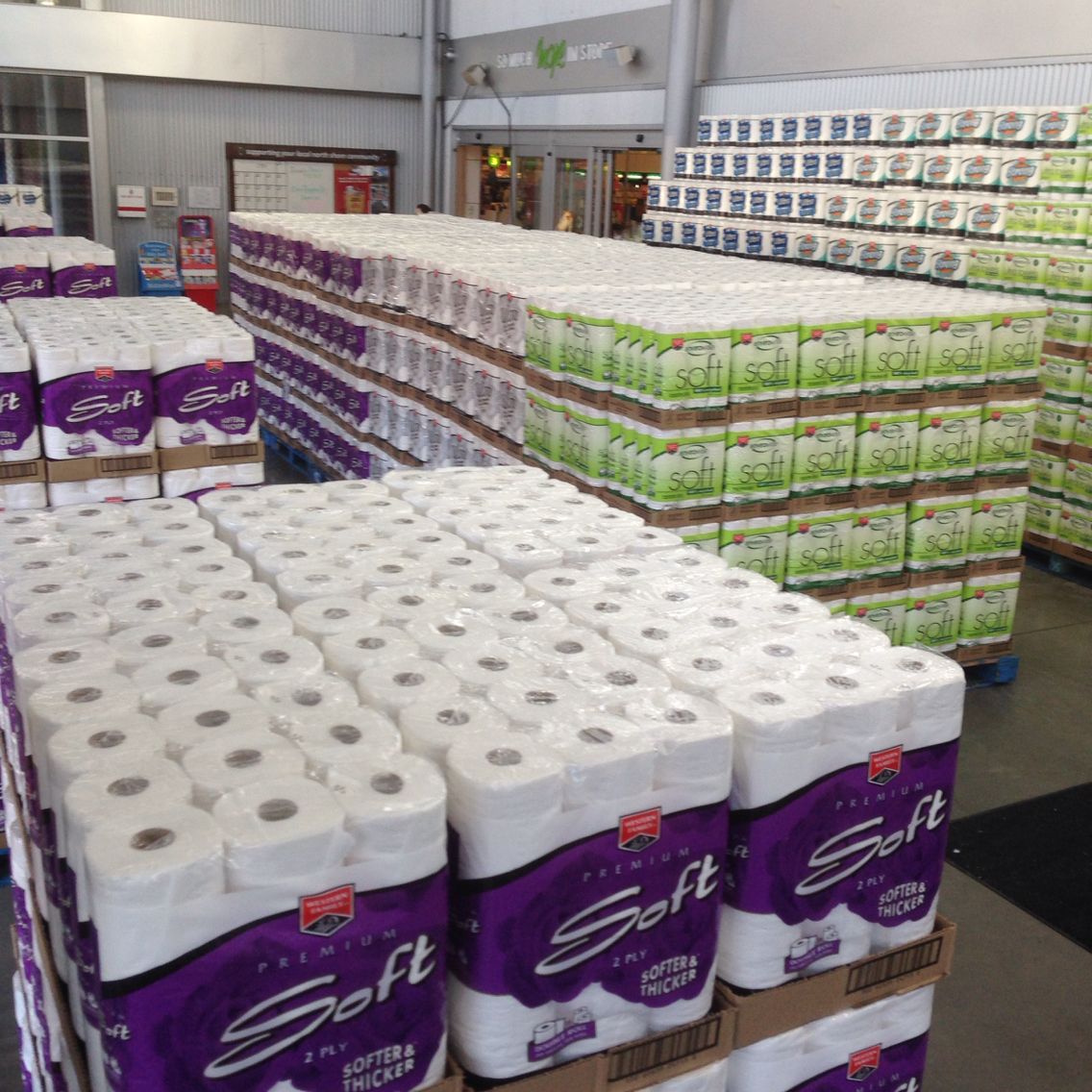 Bounty Brawny paper towels wholesale resale liquidation